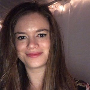 Meet your Posher, Lindsey